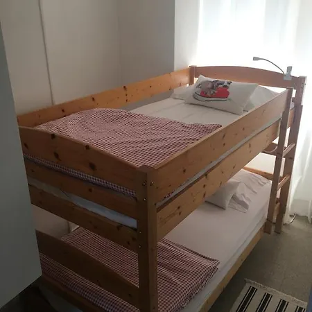 L'eau Vive Apartment *